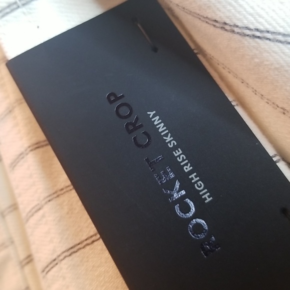 Citizens of Humanity Rocket Crop High Rise Skinny Jean's Ivory/Black Stripe NWT - Picture 12 of 14